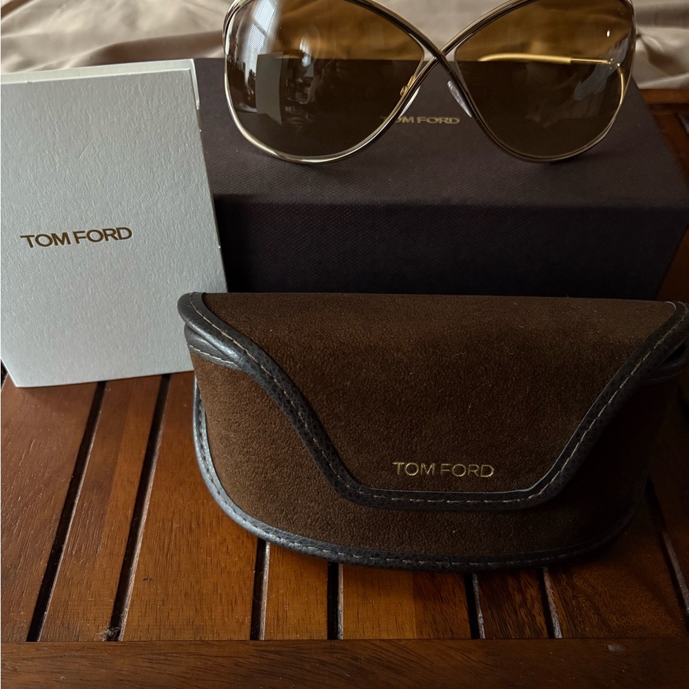 Tom Ford Brown Oversized Sunglasses with Gradient Lenses